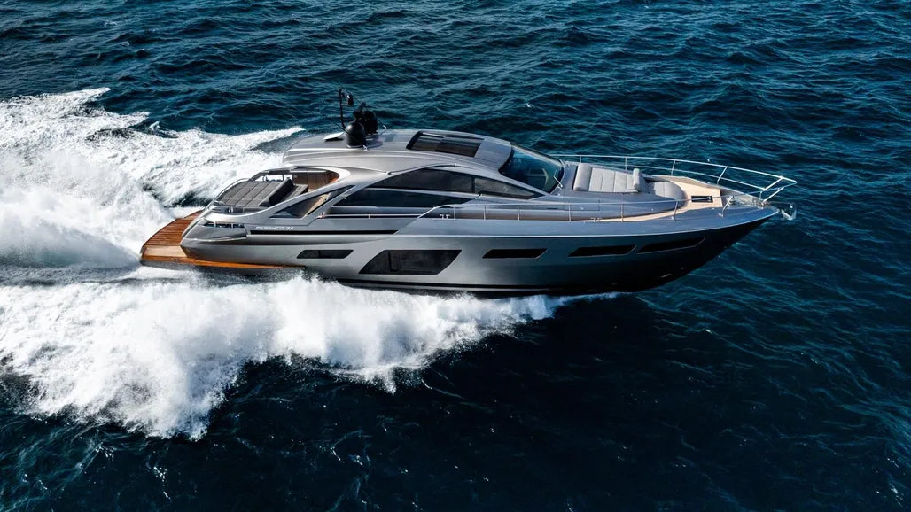 PERSHING 70