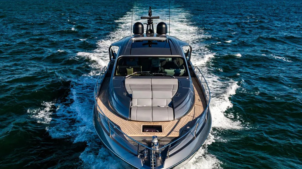 PERSHING 70