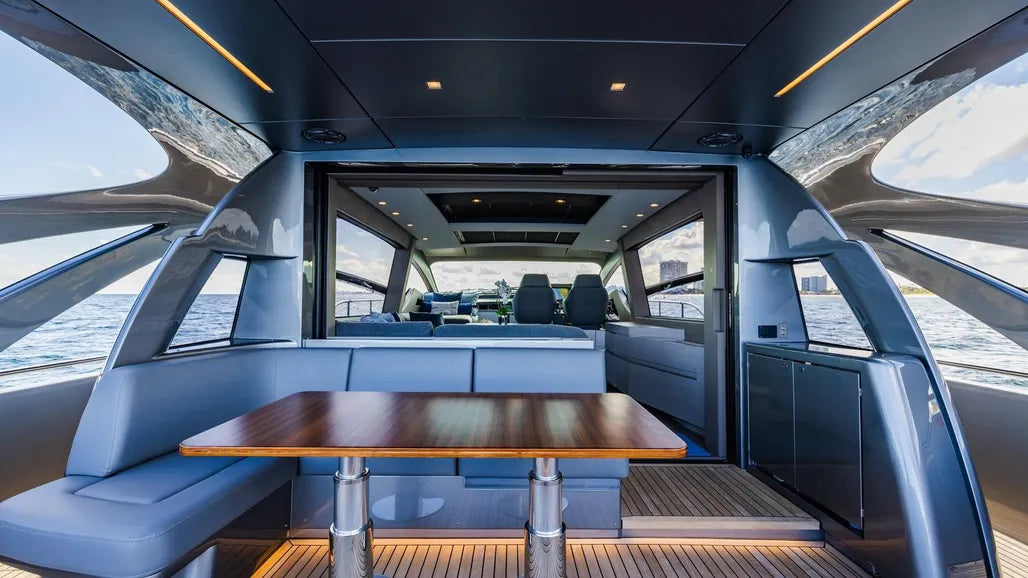 PERSHING 70