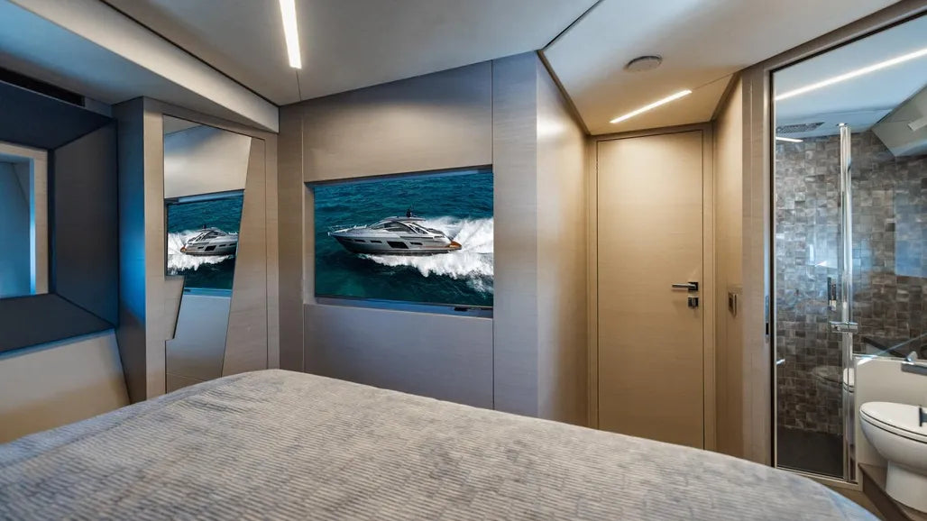 PERSHING 70
