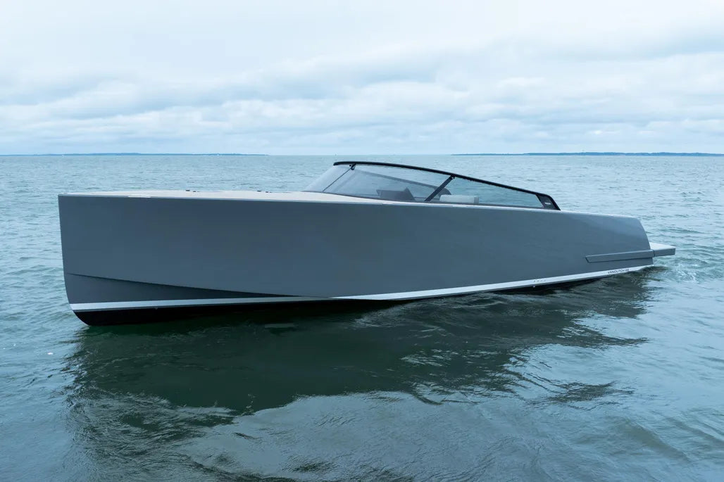 VANDUTCH 48